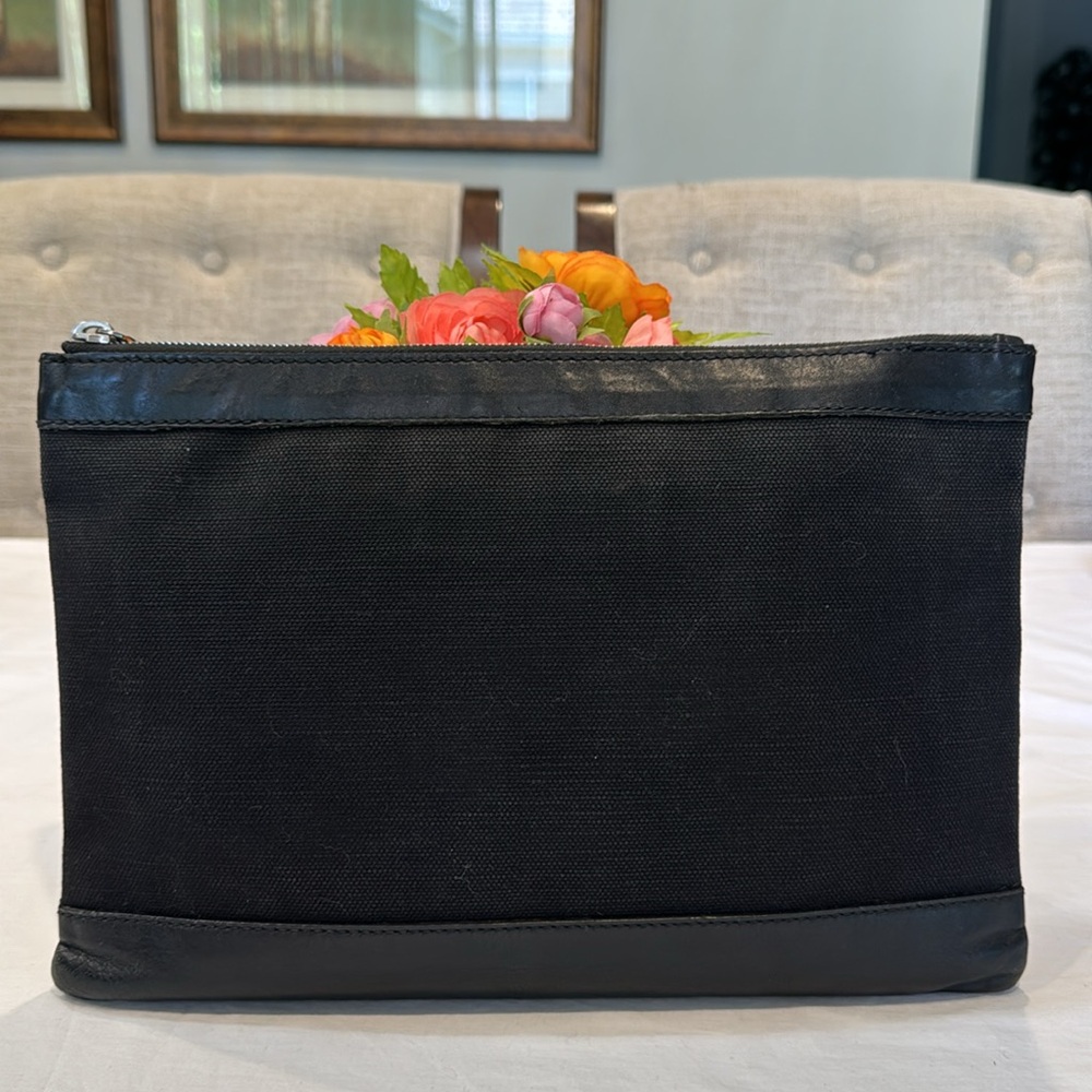 Authentic Balenciaga clutch bag - Picture 2 of 11